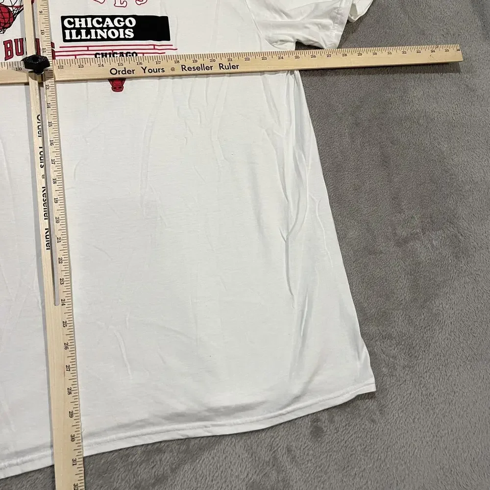 Chicago Bulls Shirt Mens 2XL White NBA Basketball Graphic Tee Short Sleeve - Picture 8 of 8